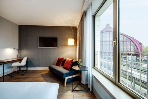 1 bedroom, minibar, in-room safe, desk