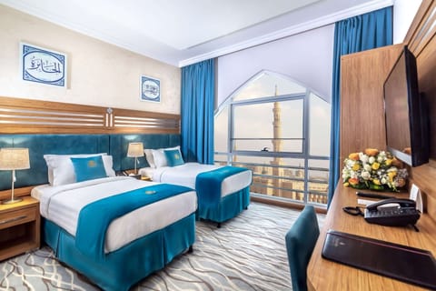Standard Room, 1 Double Bed, View (Haram View) | Egyptian cotton sheets, premium bedding, in-room safe