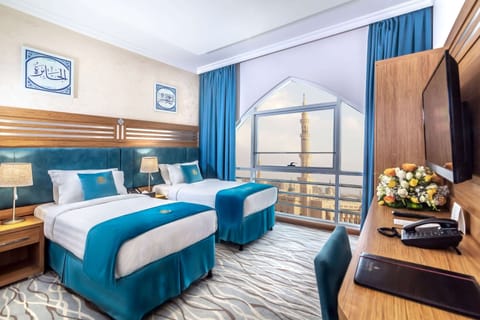 Standard Room, 1 Double Bed (Haram View) | Egyptian cotton sheets, premium bedding, in-room safe