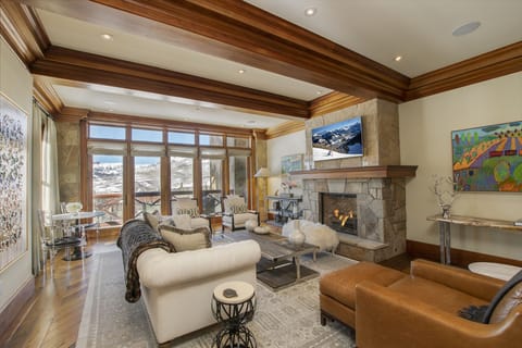 Sunset Den - Sunset Den (One of two (2) spacious living areas - With beautiful views to the West