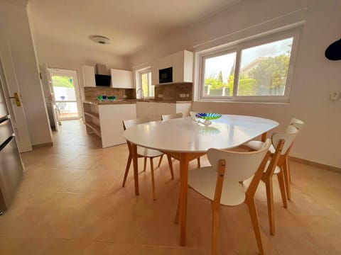 Main Kitchen - Ground Floor