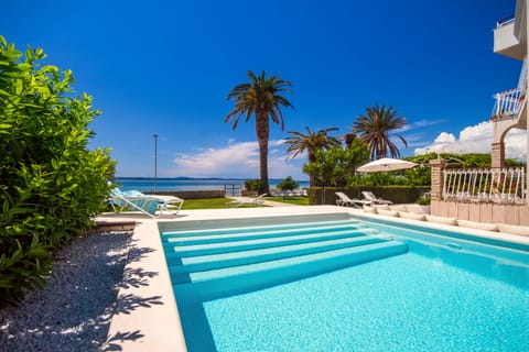 The beach villa AMOR with a private 36m2 swimming pool and 7 bedrooms
