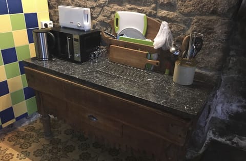Kitchen Prep Area