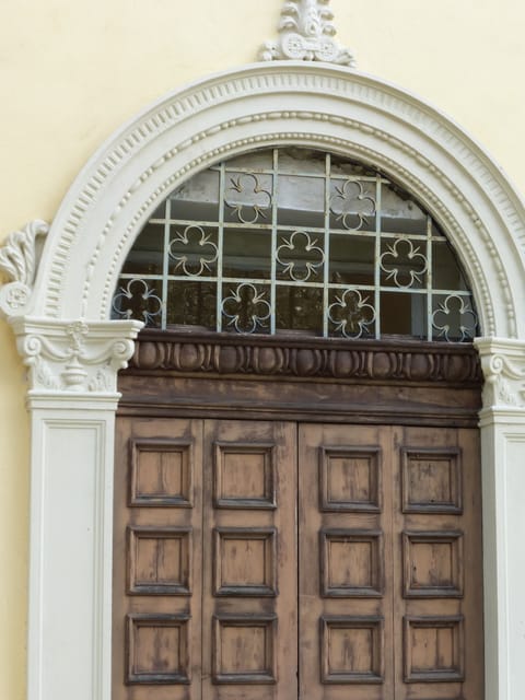 The entrance door