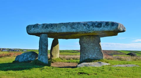 Lanyon Quoit