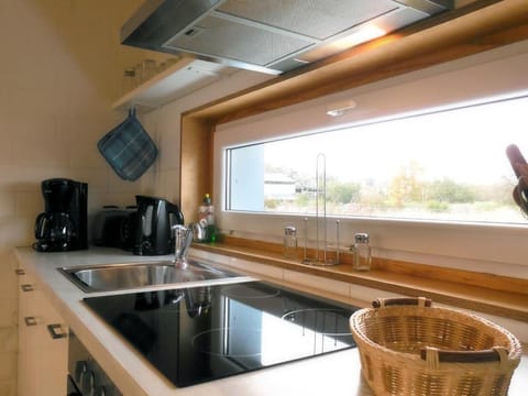 Holiday Home "Isi" - Baltic Sea - Beach 500m - Cottage - 4 persons - by "Meyers am Meer"