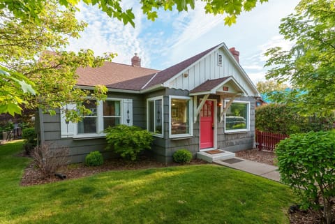 1-web-or-mls-1802_Belmont-1