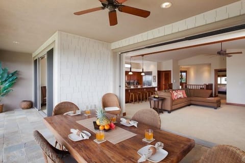 Spacious, covered lanai with BBQ and wet bar
