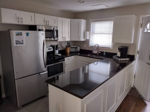 Full wrap island Kitchen