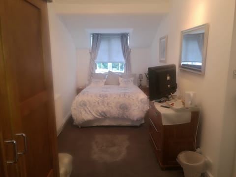 Luxury Double Room, 1 Bedroom, Non Smoking | Premium bedding, down comforters, memory foam beds, blackout drapes