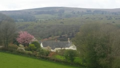 Setting of  Shewte within the best bit of Dartmoor 