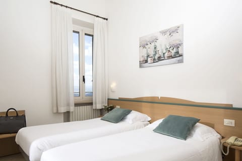 Double Room, Garden View | Free WiFi, bed sheets