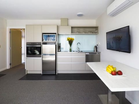 Premium Apartment, 1 Bedroom | Private kitchen | Fridge, microwave, coffee/tea maker