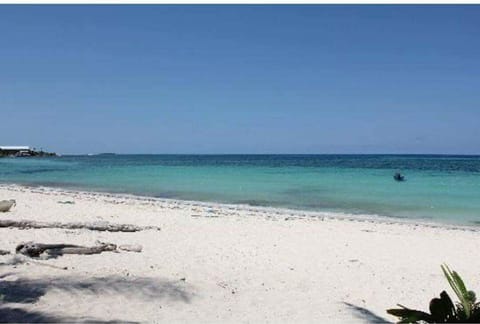 Beach nearby, white sand, 2 beach bars