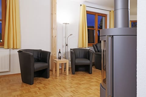 1777ce00-6aed-47a7-a81c-b93772924e6c