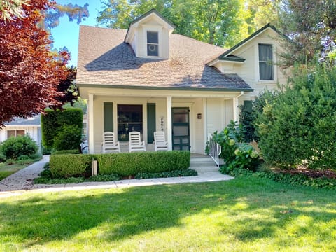 Front of Chandler Farmhouse