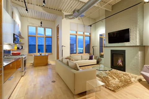 Mountain views from the living room!