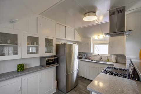 Updated fully-stocked kitchen.