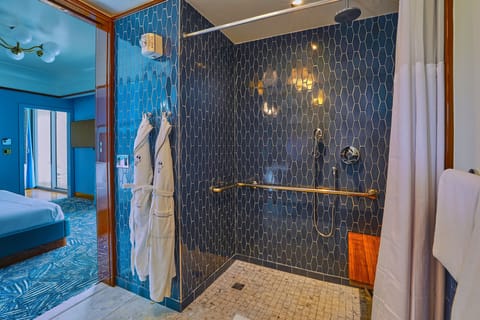 Signature Suite, Accessible | Bathroom | Shower, designer toiletries, hair dryer, bathrobes