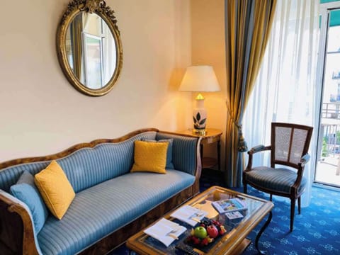 Junior Suite, 1 Double Bed, Balcony | In-room safe, desk, soundproofing, free WiFi