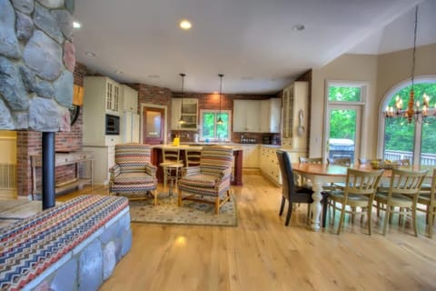 Spacious open floor plan