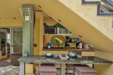 The kitchen is outdoors and mostly under cover. Here is its hub.