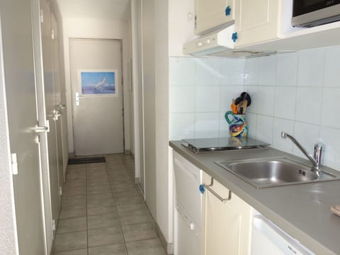 Property, Room, Tile, Real Estate, Building, Furniture, Kitchen, Interior Design, Sink, House