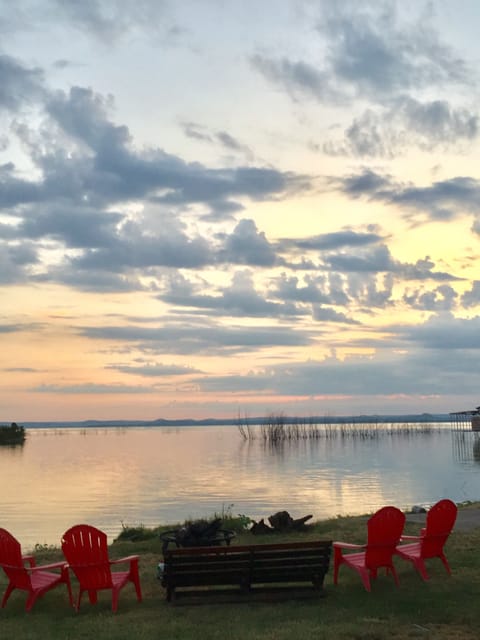 Short peaceful walk down to the private lake access !