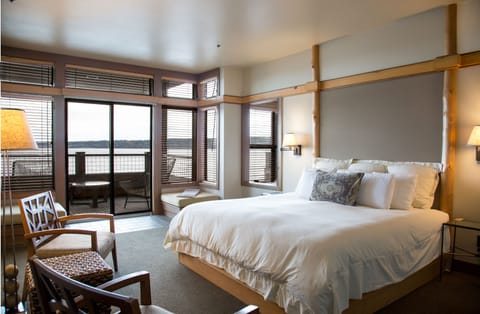 Waterfront King Room  | Premium bedding, down comforters, iron/ironing board, free WiFi