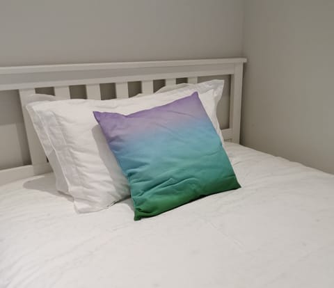 Junior Single Room, 1 Large Twin Bed, Non Smoking | Premium bedding, desk, laptop workspace, blackout drapes