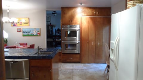 Double oven/double dishwasher