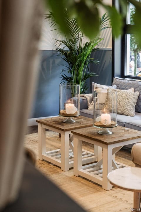 38-inch flat-screen TV with satellite channels, TV