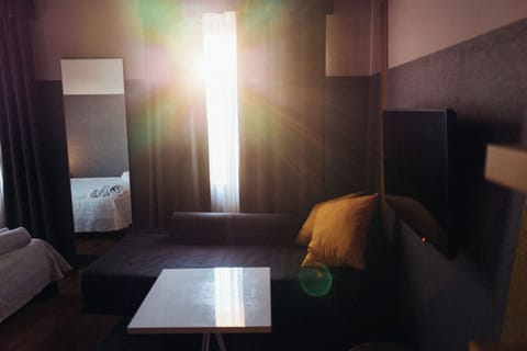 Triple Room | Minibar, desk, free cribs/infant beds, free WiFi