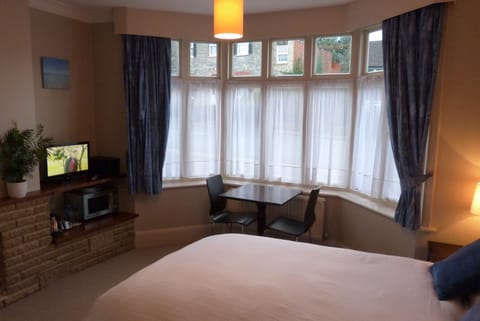 Double Room, 1 Double Bed, Non Smoking | Desk, free WiFi, bed sheets