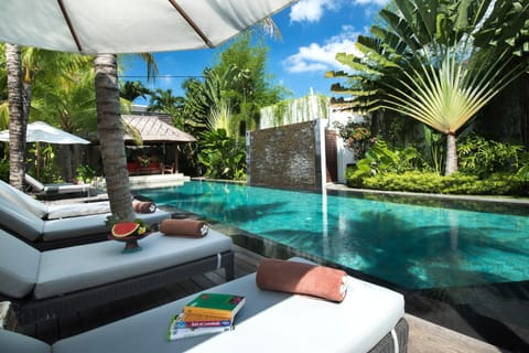 Luxurious & Elegant 6 BR Villa, Semiyak