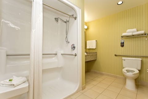 Standard Room, 1 King Bed, Accessible (Communications Accessible) | Bathroom | Combined shower/tub, hair dryer, towels