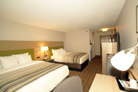 Premium bedding, individually decorated, individually furnished, desk