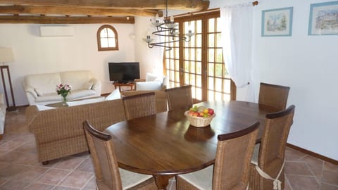 Large living and dining  room