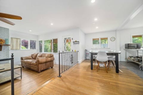 8eb5aae0 7b92 4de9 bb0b 396eb2291706