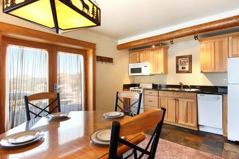 Condo, 1 Bedroom | Private kitchen | Fridge, microwave, oven, dishwasher