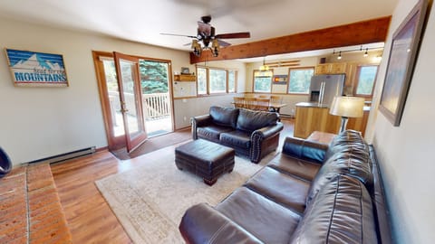 Living Room - Living Room