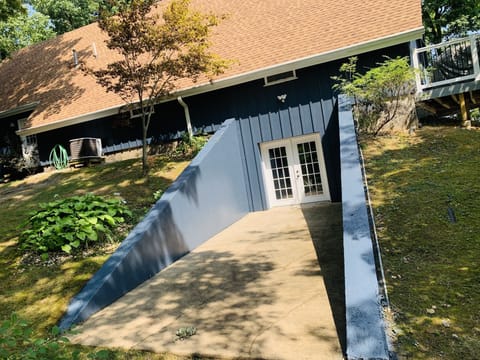 Side picture door to the basement