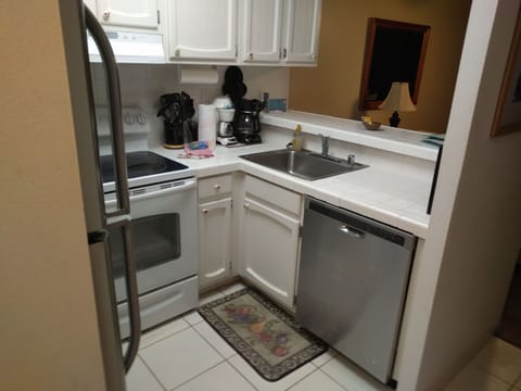 Stainless dishwasher.