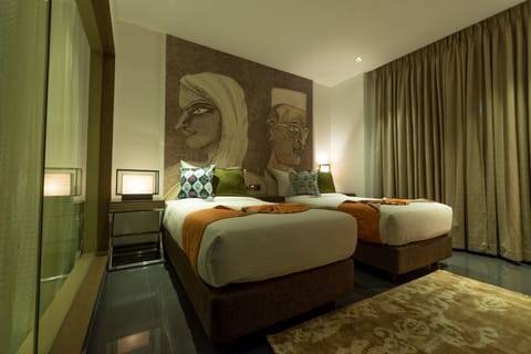 Luxury Double or Twin Room, 1 Queen Bed | In-room safe, soundproofing, free WiFi, bed sheets