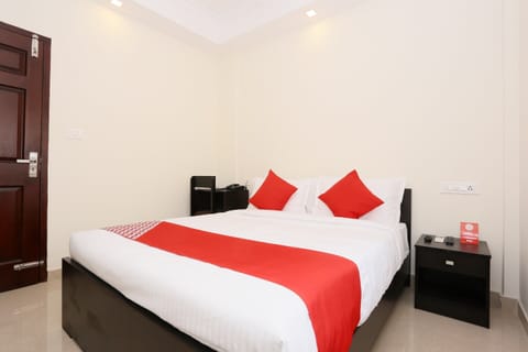 Standard Double Room | Bed sheets