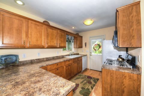 Plenty of counter space for meal prep