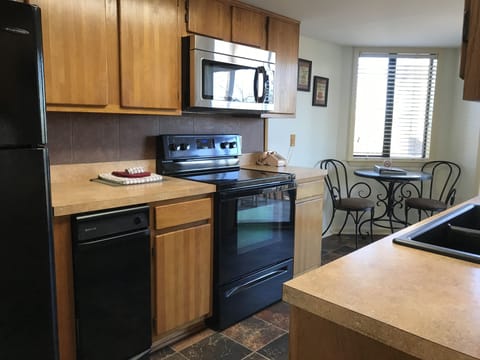 Fully equipped kitchen!