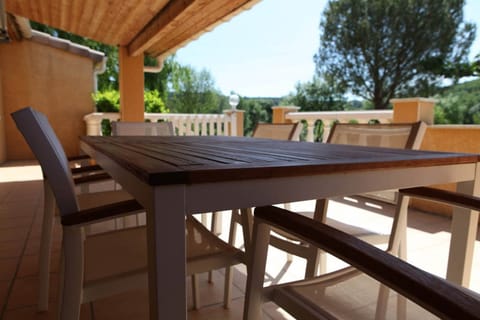 Meriva - Gites 5-7 personnes (08)