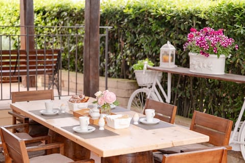 The new table at the patio