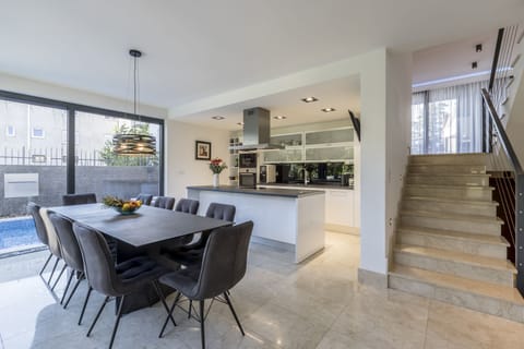 Kitchen and dining area